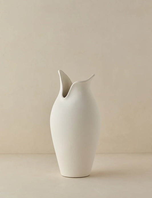 HRCOLLECTIBLES - Avayah Vase